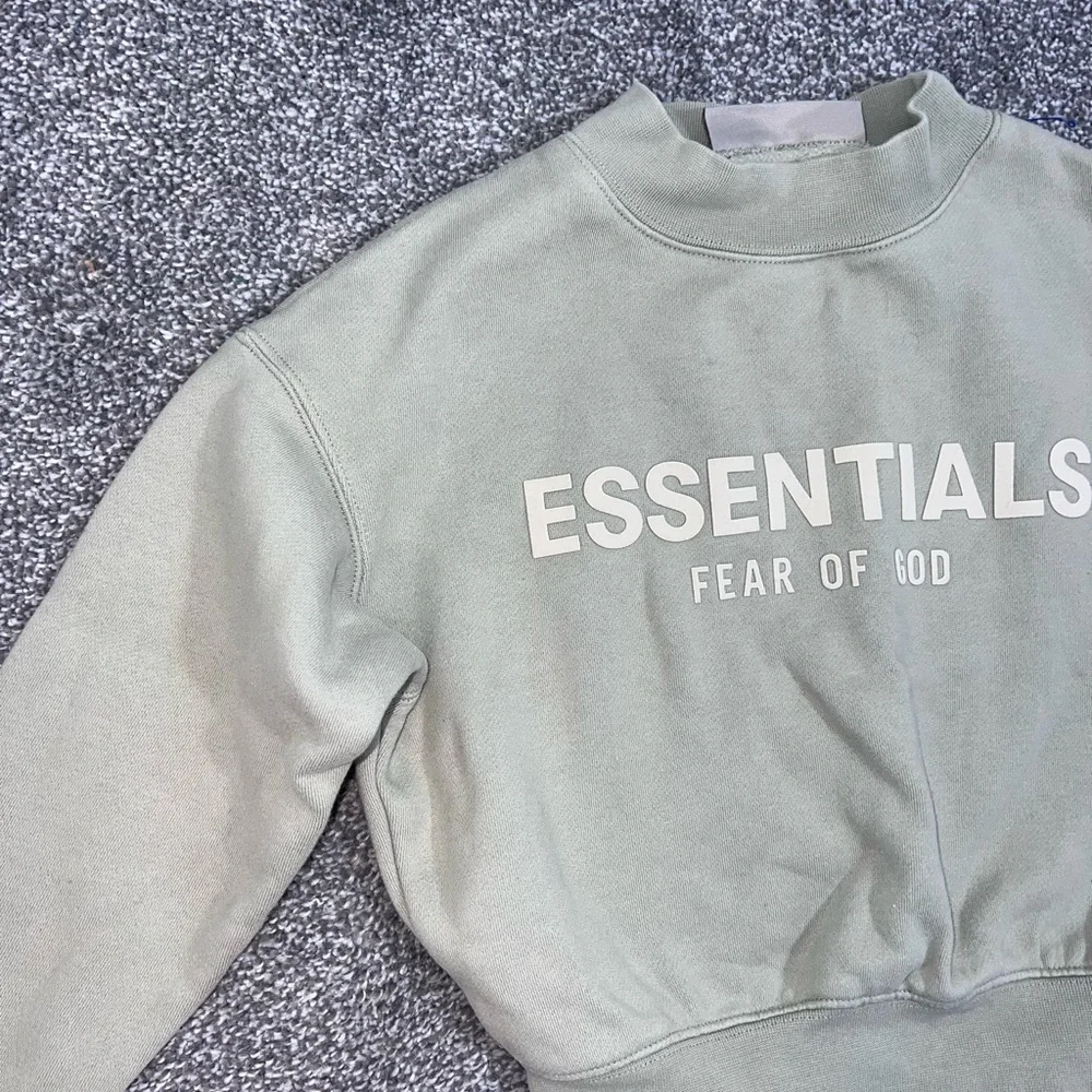 Fear of God Essentials Kids Sage Green Logo Sweatshirt 4-5 years